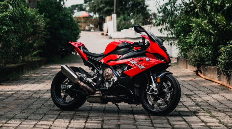 ColorMag staffers build bikes for USO’s operation ‘That’s My&nbsp;Ride’